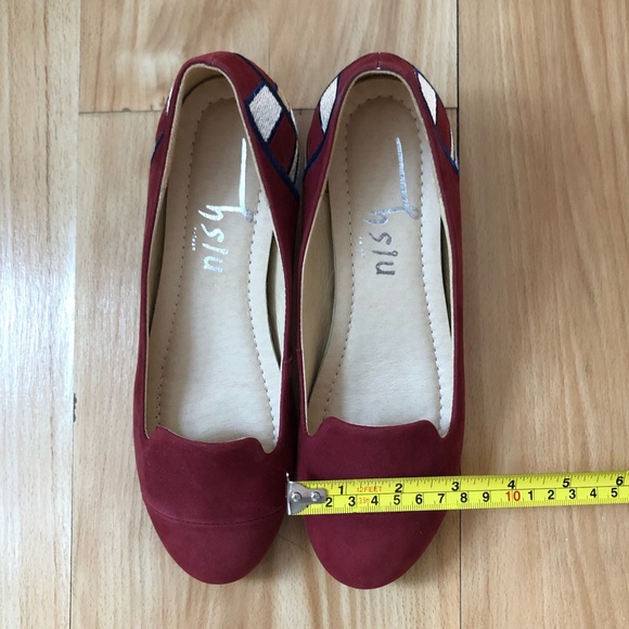 Low Heel Embroidered Loafers— NWOT - Picture 13 of 13